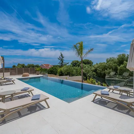 Villa Memorial Pessada *