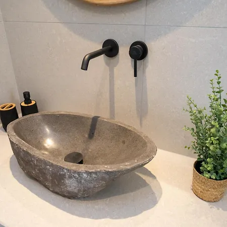 Villa Memorial Pessada Pesádha